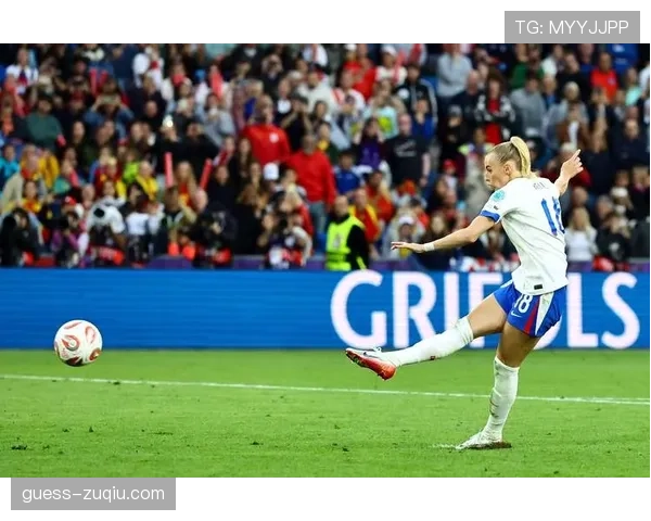 英格兰女足点球力克西班牙成功卫冕欧洲杯 英女足再登大陆之巅